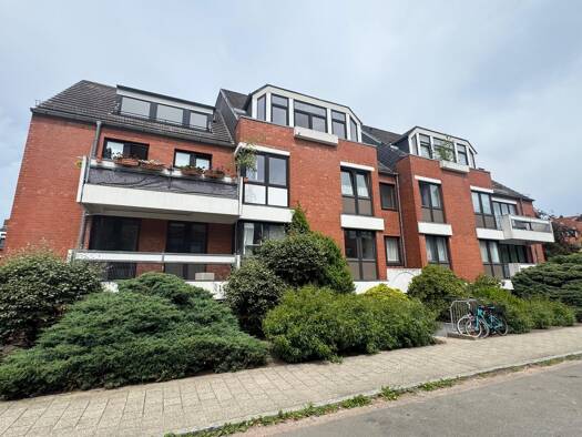 Wohnung zur Miete 1.150 € 3 Zimmer 90 m² frei ab 01.09.2026 Gete Ost 28211