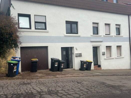 Mehrfamilienhaus zum Kauf 255.000 € 10 Zimmer 260 m² 758 m² Grundstück Schmelz 66839