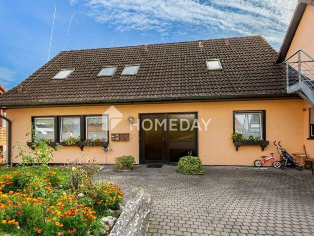 Mehrfamilienhaus zum Kauf 699.000 € 13 Zimmer 340 m² 1.073 m² Grundstück Reuth Forchheim 91301