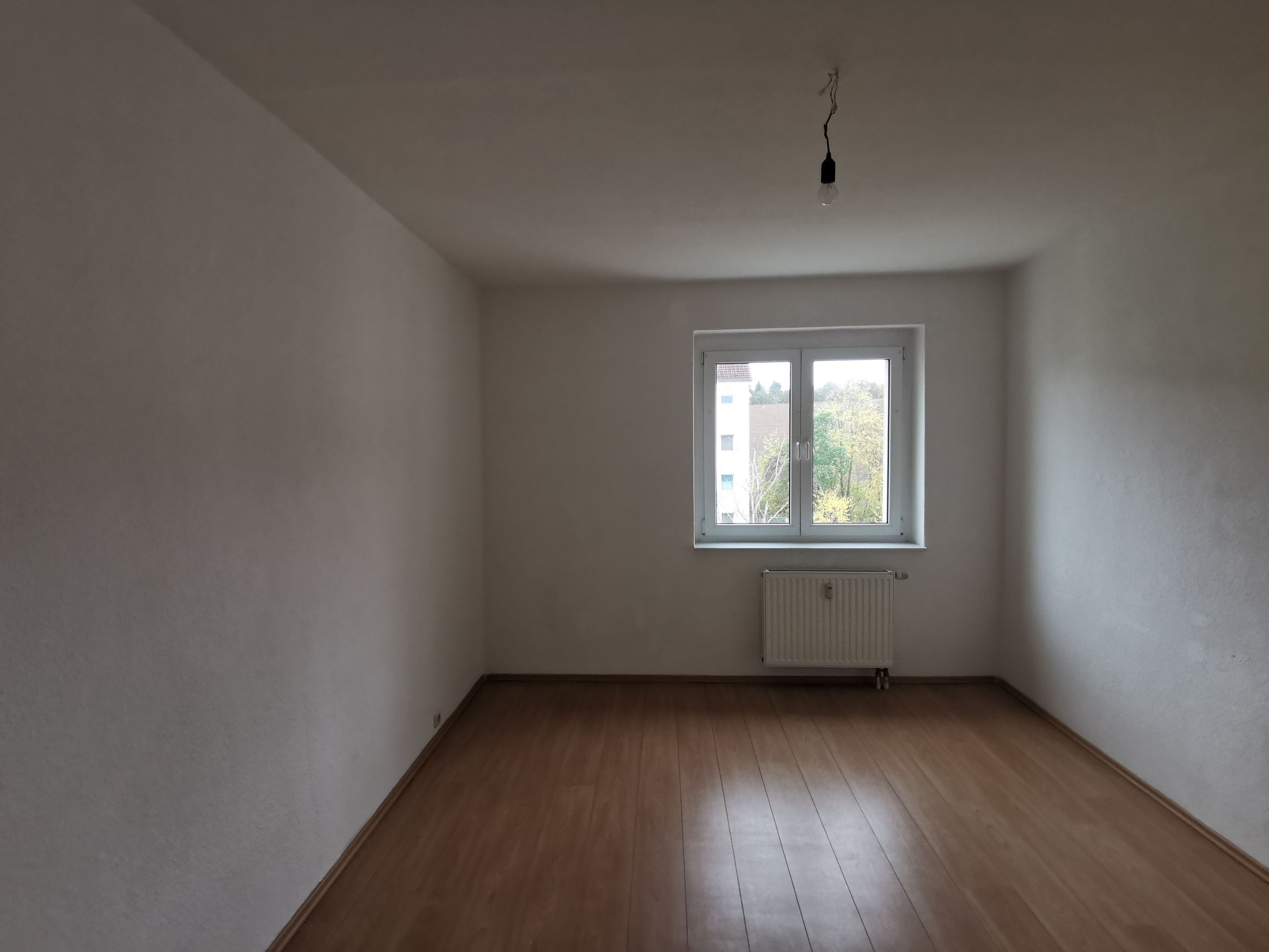 Wohnung zur Miete 350 € 2 Zimmer 52,8 m²<br/>Wohnfläche 3.<br/>Geschoss 01.01.2025<br/>Verfügbarkeit Am Hainberg 5 c Mihla Amt Creuzburg / Mihla 99831