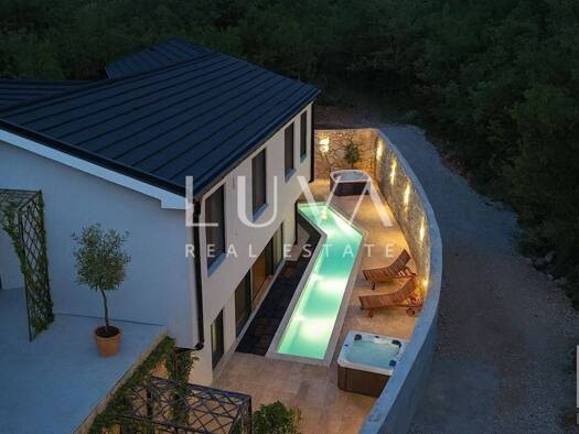 Haus zum Kauf 1.590.000 € 7 Zimmer 422 m² Vrbnik 0
