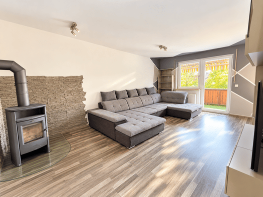 Maisonette zum Kauf 379.000 € 4 Zimmer 117 m² Geschoss 1/1 Pöllinger Straße 31 Woffenbach Neumarkt in der Oberpfalz 92318