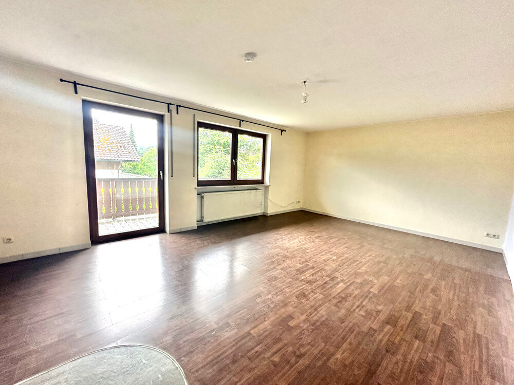 Wohnung zum Kauf 187.000 € 4 Zimmer 118 m²<br/>Wohnfläche Traitsching Traitsching 93455