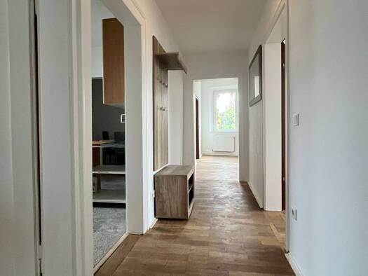 Wohnung zur Miete 1.050 € 4 Zimmer 85 m² Geschoss 1/3 frei ab sofort Muggenhof Nürnberg 90429