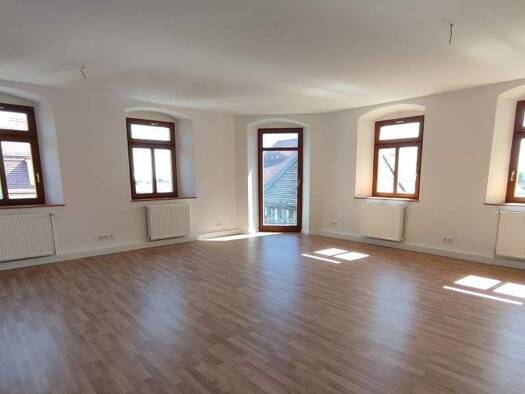 Wohnung zur Miete 945 € 5 Zimmer 168,2 m² 2. Geschoss Bautzner Straße 29 Kamenz 01917