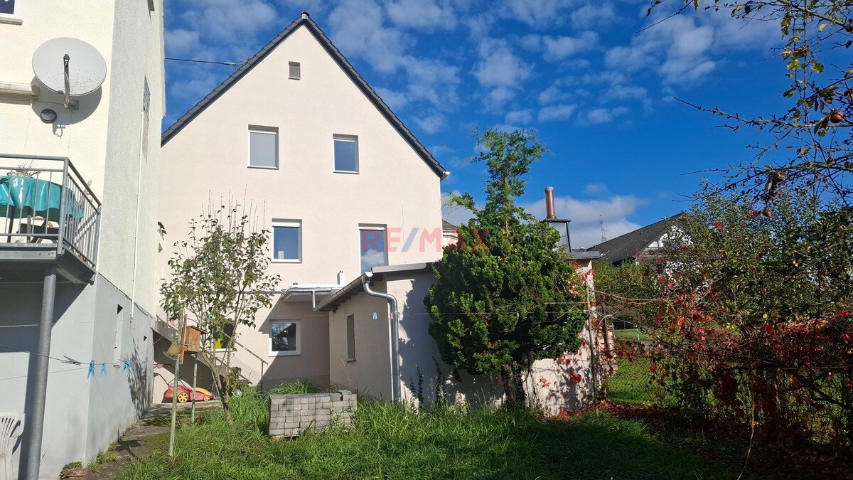 Einfamilienhaus zum Kauf 299.000 € 5 Zimmer 120 m²<br/>Wohnfläche 290 m²<br/>Grundstück Altendiez 65624