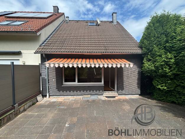 Doppelhaushälfte zum Kauf 399.000 € 6 Zimmer 143 m² 400 m² Grundstück Remscheid 42855