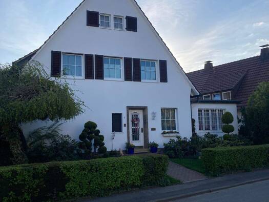 Einfamilienhaus zur Miete 1.500 € 6 Zimmer 170 m² 684 m² Grundstück frei ab 01.01.2026 Helene-Pellmann-Straße 1 Lendringsen Menden 58710