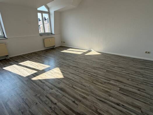 Wohnung zur Miete 260 € 2 Zimmer 47 m² 4. Geschoss Bernsdorfer Straße 69 Bernsdorf Chemnitz 09126