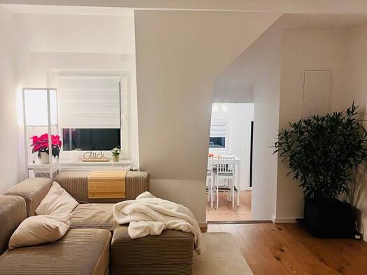 Wohnung zur Miete 1.200 € 3,5 Zimmer 90 m² Geschoss 1/2 frei ab 01.03.2026 Rhens 56321