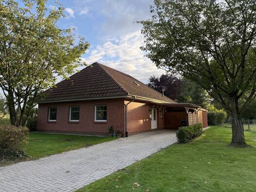 Bungalow zur Miete 860 € 3 Zimmer 93,5 m² Grünenkamp Varel 26316