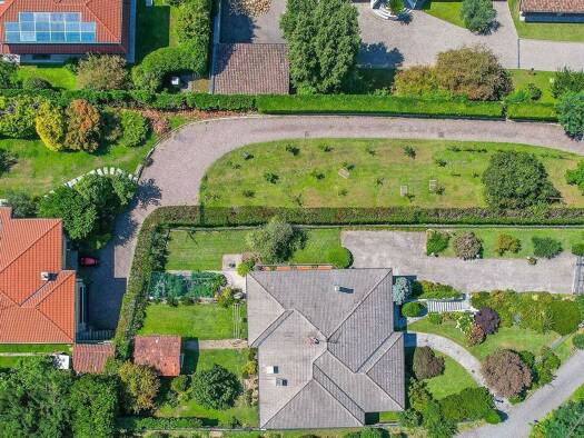 Haus zum Kauf 1.290.000 € 298 m² 1.000 m² Grundstück Ranco 21020