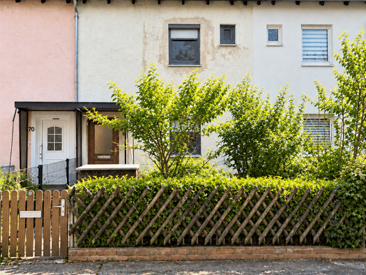 Reihenmittelhaus zum Kauf 239.000 € 4 Zimmer 104 m² 158 m² Grundstück Straubing Straubing 94315