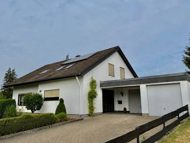 Einfamilienhaus zum Kauf 375.000 € 6 Zimmer 180 m² 940 m² Grundstück Nannhausen Nannhausen 55469