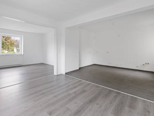 Mehrfamilienhaus zum Kauf 285.000 € 7 Zimmer 175 m² 652 m² Grundstück Schlangen Schlangen 33189