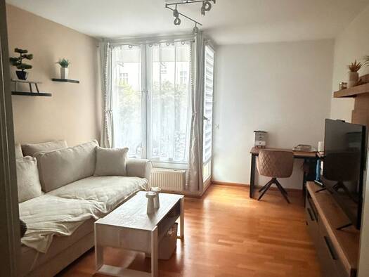Terrassenwohnung zur Miete 300 € 1 Zimmer 50 m² Geschoss EG/2 frei ab 02.03.2026 Lichterfelde Berlin 12203