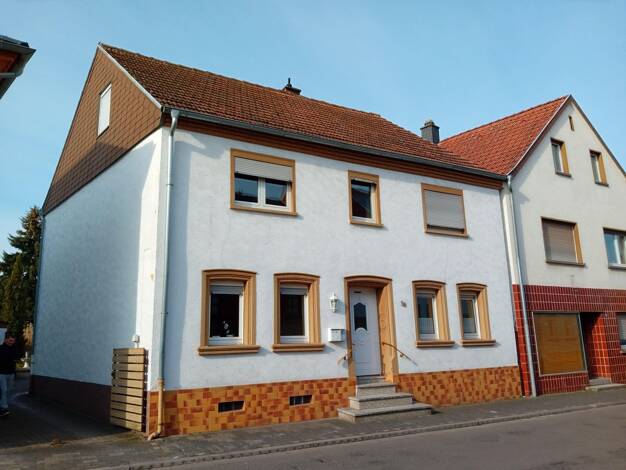 Einfamilienhaus zum Kauf 300.000 € 6 Zimmer 195,7 m² 1.438 m² Grundstück Mackenbach 67686