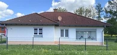 Einfamilienhaus zum Kauf 215.000 € 3 Zimmer 100 m² 1.011 m² Grundstück frei ab sofort Millingsdorf Eckartsberga 06648