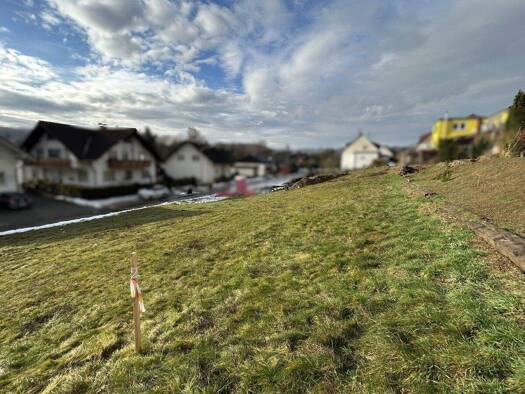 Grundstück zum Kauf 154.000 € 1.400 m² Grundstück Allendorf Haiger / Allendorf 35708