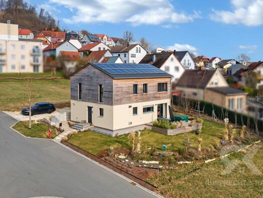 Einfamilienhaus zum Kauf 579.000 € 5,5 Zimmer 145 m² 786 m² Grundstück Parkstein 92711