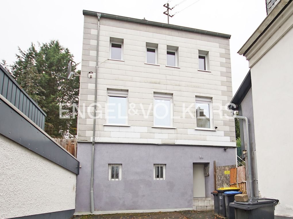 Stadthaus zum Kauf 209.000 € 5 Zimmer 120 m²<br/>Wohnfläche 636 m²<br/>Grundstück Weißenthurm 56575