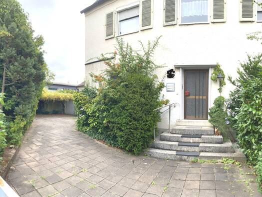 Mehrfamilienhaus zum Kauf 470.000 € 8 Zimmer 160 m² 600 m² Grundstück Gostenhof Altstadt und engere Innenstadt 90431