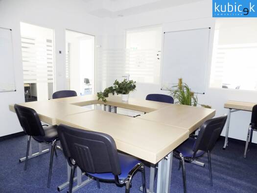 Büro zur Miete 754 € 1 Zimmer Kagraner Platz 1 - 4 Wien 1220