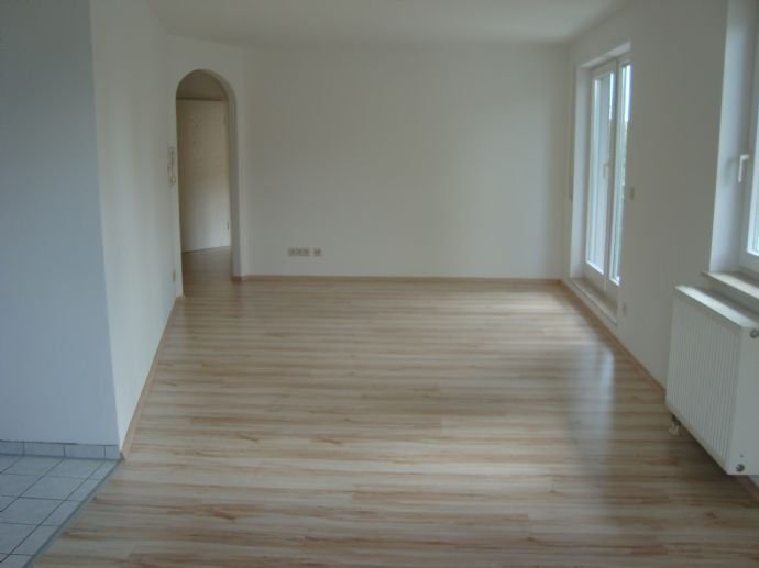 Wohnung zur Miete 600 € 2 Zimmer 54 m²<br/>Wohnfläche 1.<br/>Geschoss 01.02.2025<br/>Verfügbarkeit Kuppingen Herrenberg 71083