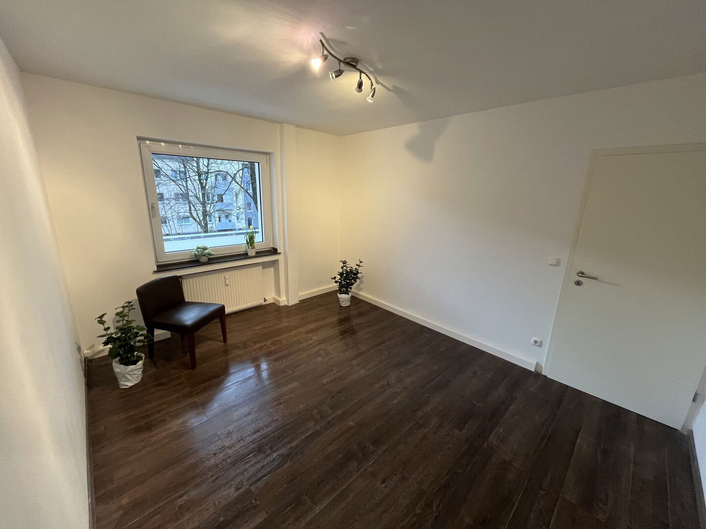 Wohnung zur Miete 1.299 € 5 Zimmer 135 m²<br/>Wohnfläche 2.<br/>Geschoss ab sofort<br/>Verfügbarkeit Altendorf Essen 45143