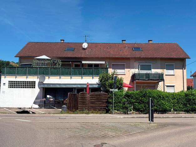 Mehrfamilienhaus zum Kauf als Kapitalanlage geeignet 699.000 € 16 Zimmer 449,7 m² 870 m² Grundstück Bezgenriet Göppingen 73035