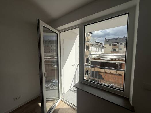 Wohnung zur Miete 1.012 € 2 Zimmer 46 m² Geschoss 4/7 frei ab 01.10.2026 Neustadt Mainz 55118