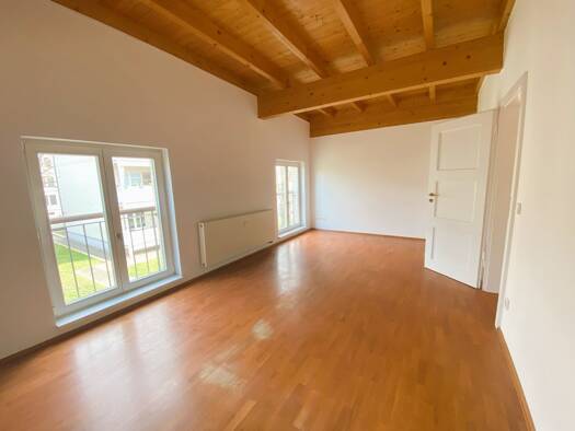 Einfamilienhaus zum Kauf 550.000 € 8 Zimmer 172,2 m² 400 m² Grundstück Wahren Leipzig 04159