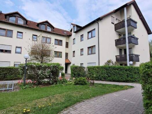 Studio zur Miete 310 € 1 Zimmer 47,9 m² EG frei ab sofort Auf der Goldenen Höhe 1b Waldheim 04736