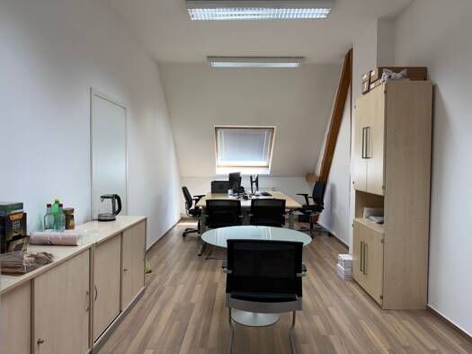 Büro zur Miete provisionsfrei 396 € 1 Zimmer 36 m² Bürofläche Göttinger Chaussee 115 Oberricklingen Ricklingen 30459