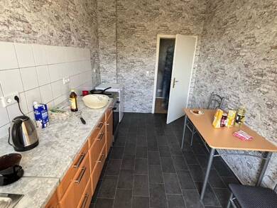 Wohnung zum Kauf provisionsfrei 92.000 € 2 Zimmer 49,2 m² Dachgeschoss, 2. Geschoss Freiligrathstr. 11 Cracau Krefeld 47799