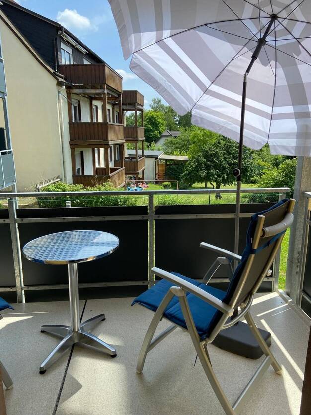 Wohnung zum Kauf 72.000 € 2 Zimmer 48,3 m² frei ab sofort Marlesreuth Naila 95119