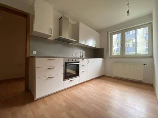Wohnung zur Miete 650 € 2 Zimmer 66 m² Innenstadt Fürth 90766