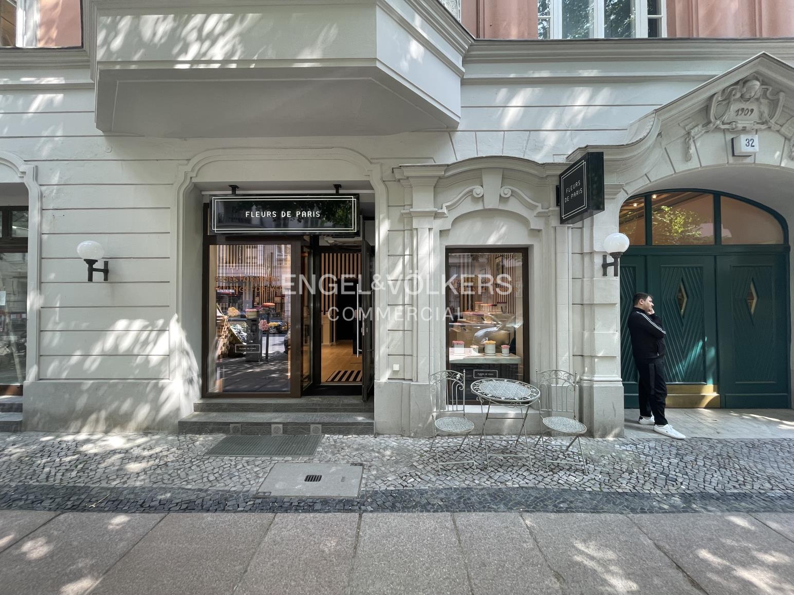 Ladenfläche zur Miete 3.800 € 63 m²<br/>Verkaufsfläche ab 63 m²<br/>Teilbarkeit Charlottenburg Berlin 10707