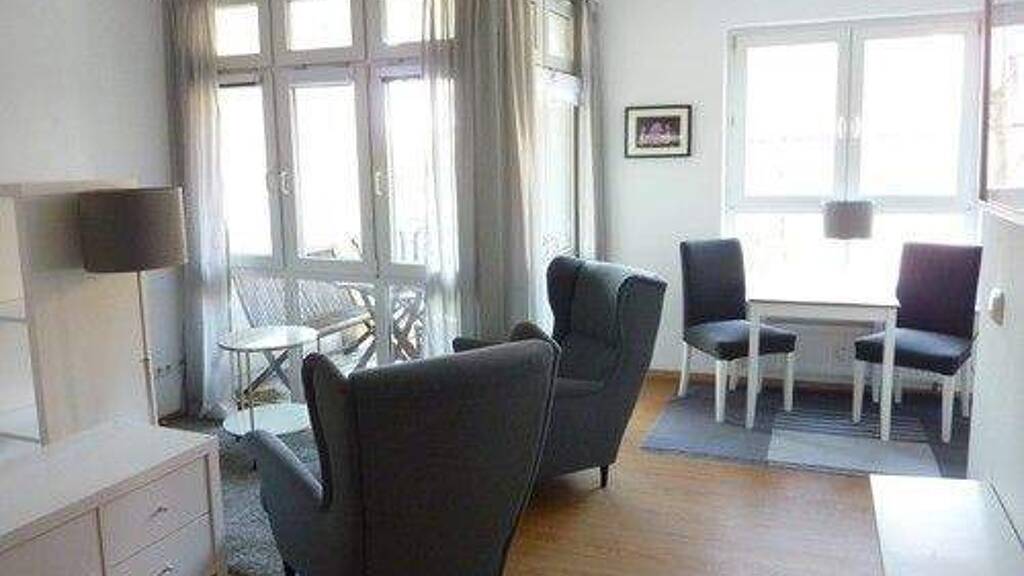 Studio zum Kauf 52.000 € 1 Zimmer 38 m² Geschoss 2/4 frei ab sofort Weißenfels 06667