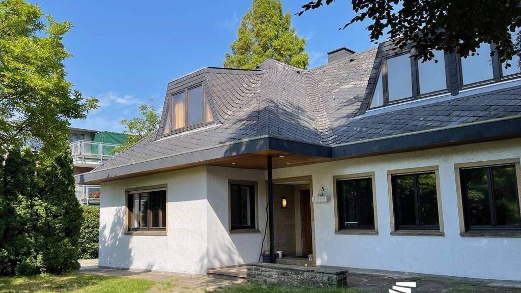 Einfamilienhaus zum Kauf 8 Zimmer 250 m² 1.400 m² Grundstück Geestemünde Bremerhaven 27574