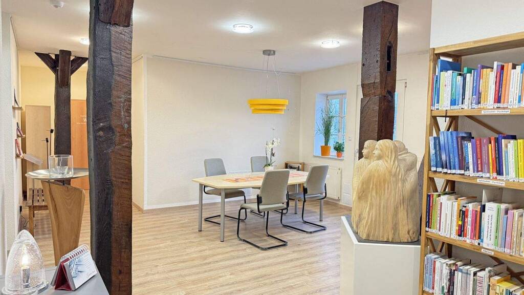 Bürofläche zur Miete 1.500 € 5 Zimmer 290 m² Bürofläche Innenstadt Minden 32423