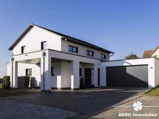 Einfamilienhaus zum Kauf 695.000 € 6 Zimmer 208,4 m² 1.197 m² Grundstück Großrinderfeld 97950