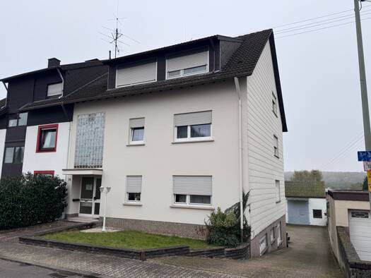 Mehrfamilienhaus zum Kauf 519.000 € 14 Zimmer 294 m² 812 m² Grundstück Schwalbach 66773
