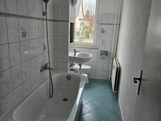 Wohnung zur Miete 350 € 3 Zimmer 59 m² Klieken Coswig (Anhalt) 06869