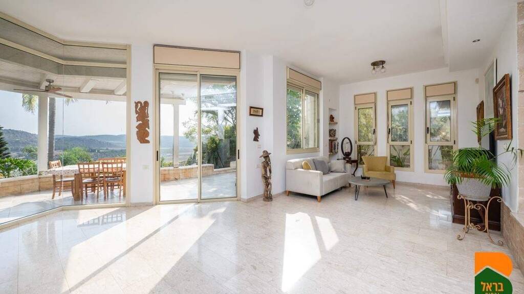 Haus zum Kauf 1.879.767 € 293 m² 589 m² Grundstück Zikhron Ya'akov