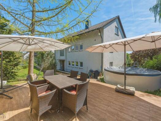 Mehrfamilienhaus zum Kauf 745.000 € 12 Zimmer 184 m² 594 m² Grundstück Backnang 71522