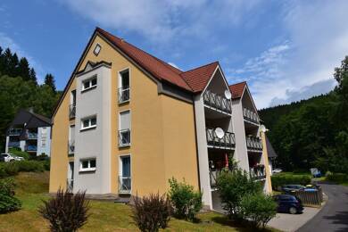Wohnung zur Miete 580 € 4 Zimmer 83 m² Hirschbach Schleusingen 98553