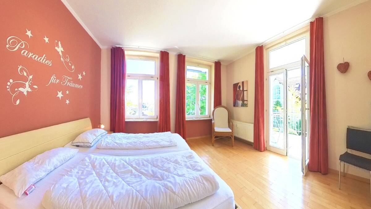 Property thumbnail 13