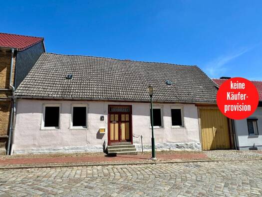 Einfamilienhaus zum Kauf provisionsfrei 85.000 € 4 Zimmer 120 m² 1.053 m² Grundstück Strasburg Strasburg (Uckermark) 17335
