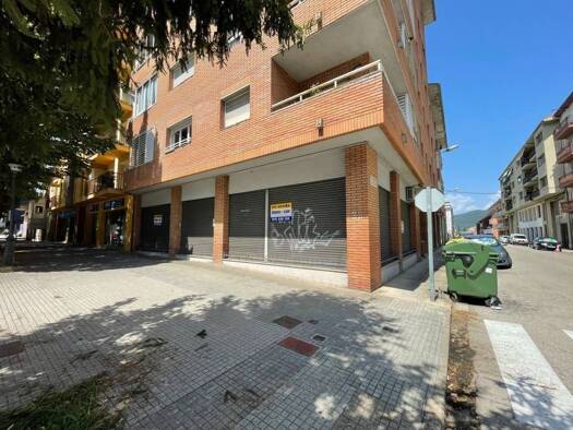 Verkaufsfläche zum Kauf 182.000 € 279 m² Verkaufsfläche Hipòlit Lázaro 5 Olot 17800